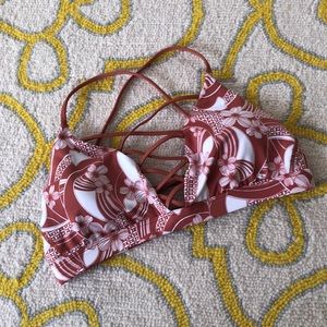 ☀️VS Sport Bikini Top☀️ Sz L